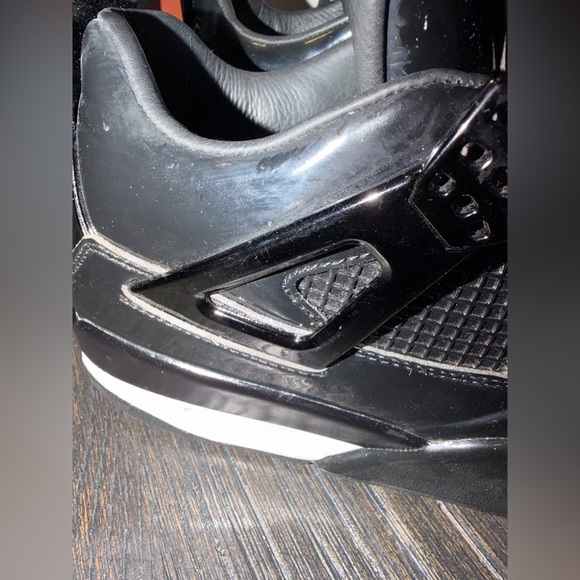 Jordan 4 11Lab4 Black Patent Leather Style - size 9 men’s - Picture 2 of 8